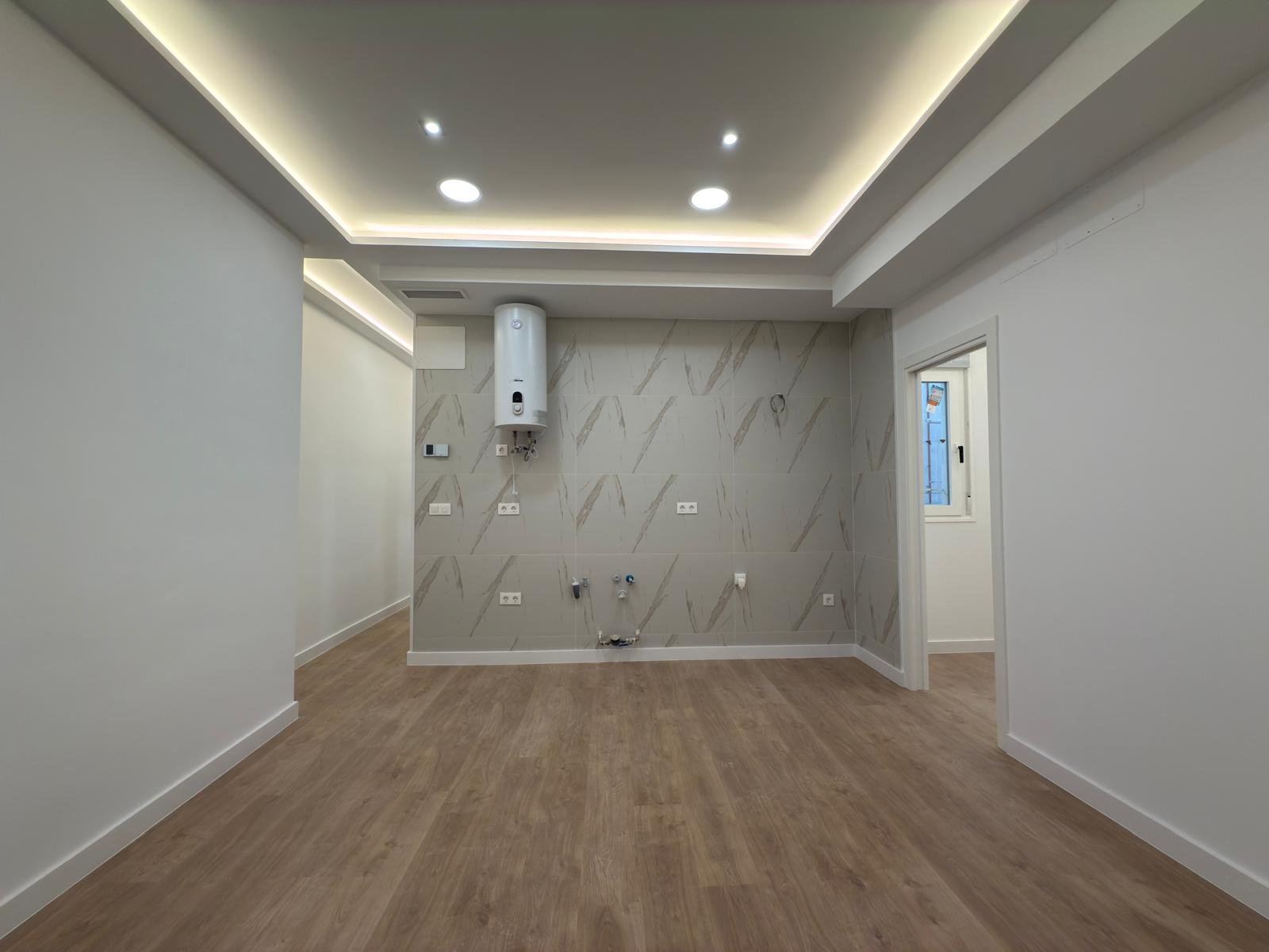 Ministriles 12, Madrid